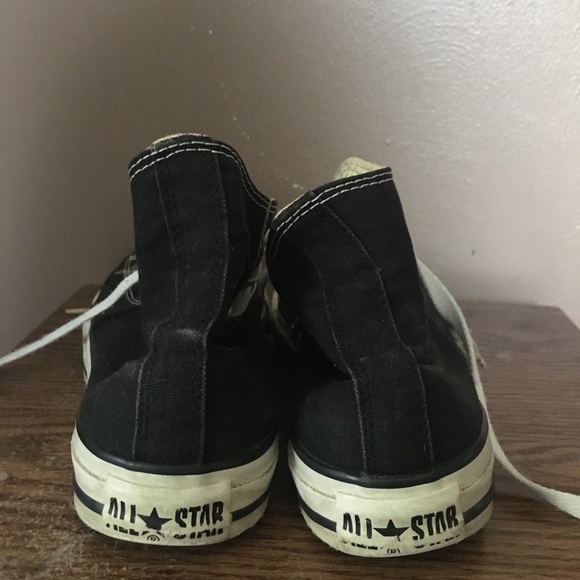 Converse - Picture 2 of 3